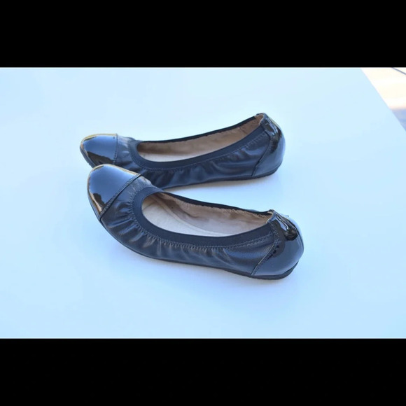 Croft and Barrow Ortholite flats - Picture 1 of 6